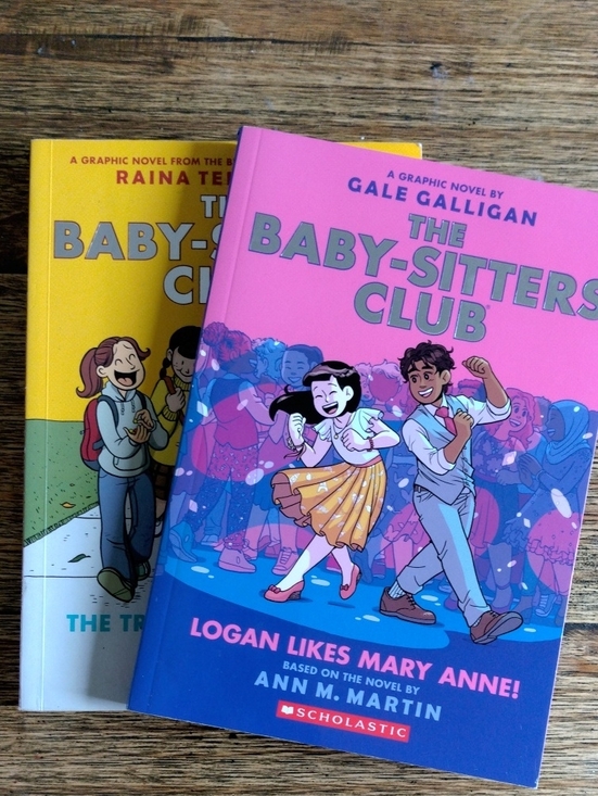 Scholastic Other - 🦋THE BABY-SITTERS CLUB BOOK BUNDLE 🦋